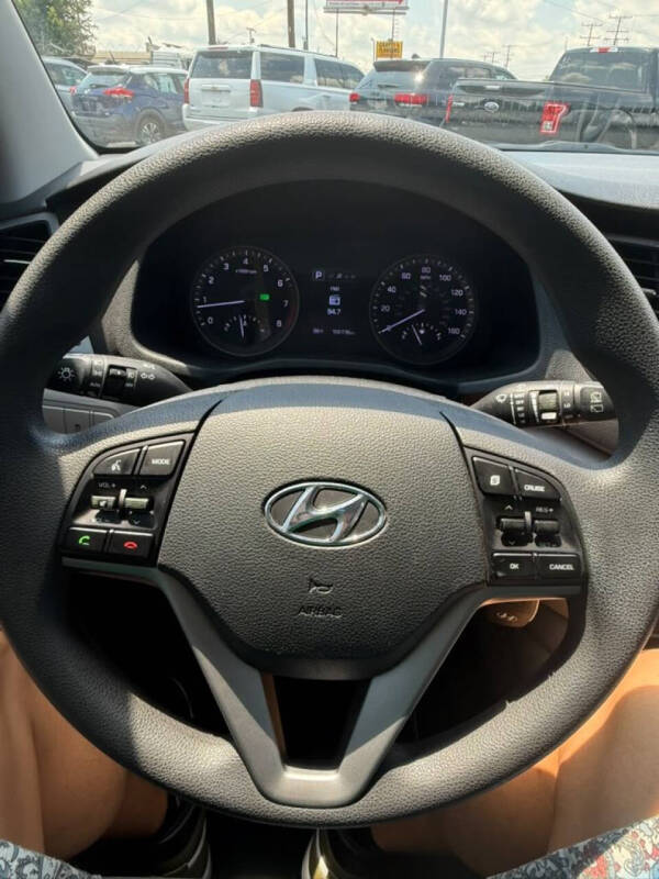 2017 Hyundai Tucson SE