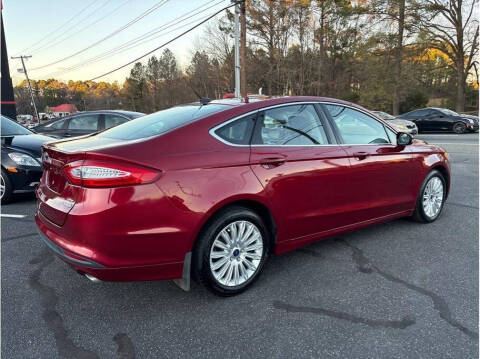 2013 Ford Fusion Hybrid SE