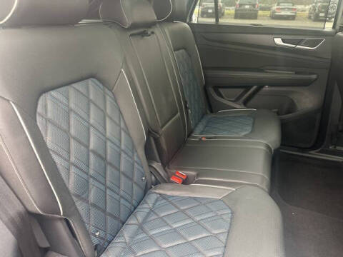 2024 Volkswagen Atlas Cross Sport SEL Premium R-Line 4Motion