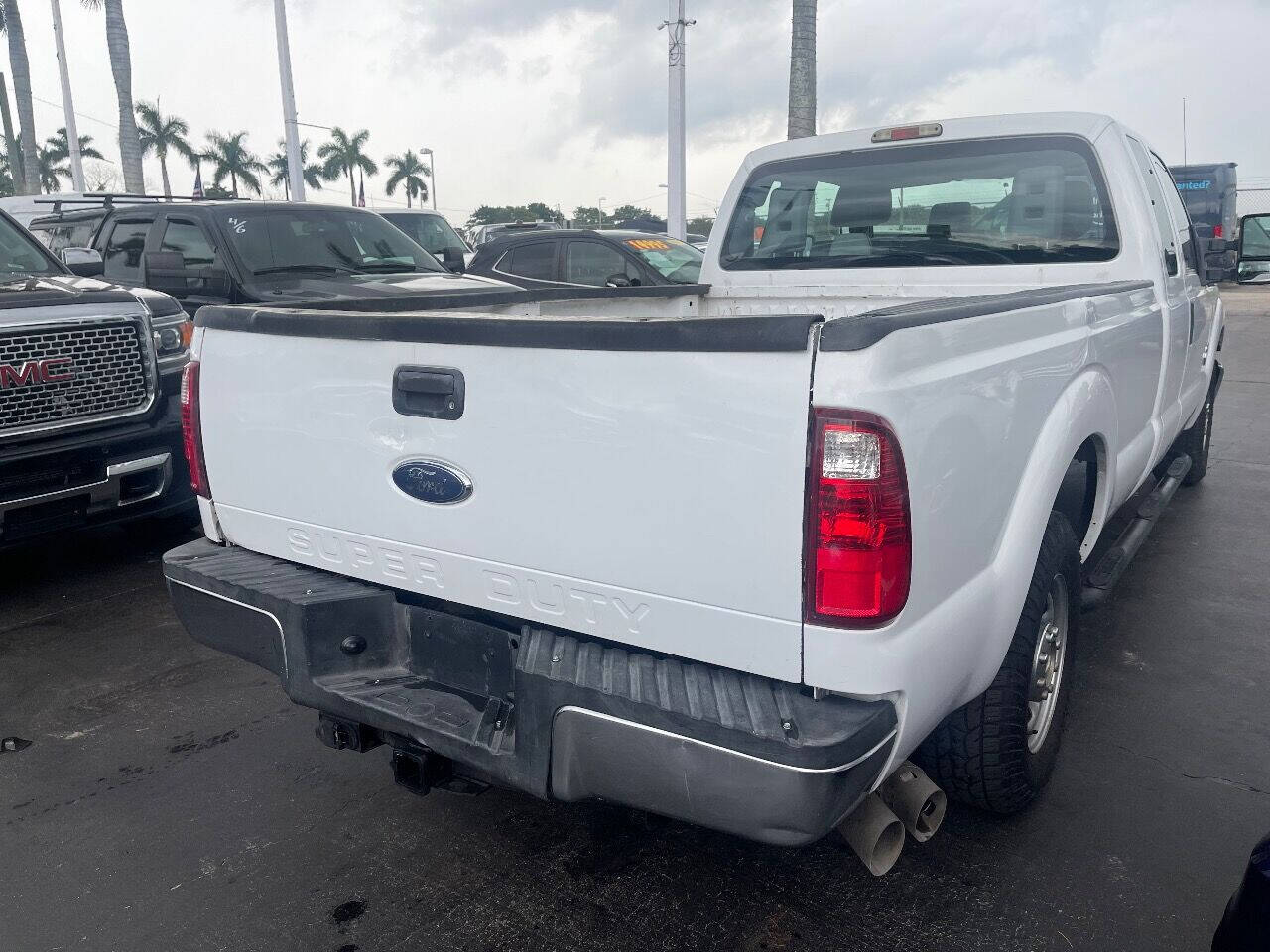 2012 FORD F-250 Pickup - $21,900