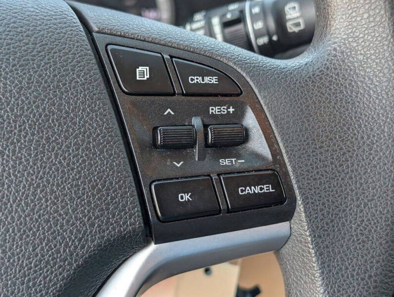 2020 Hyundai Tucson SE