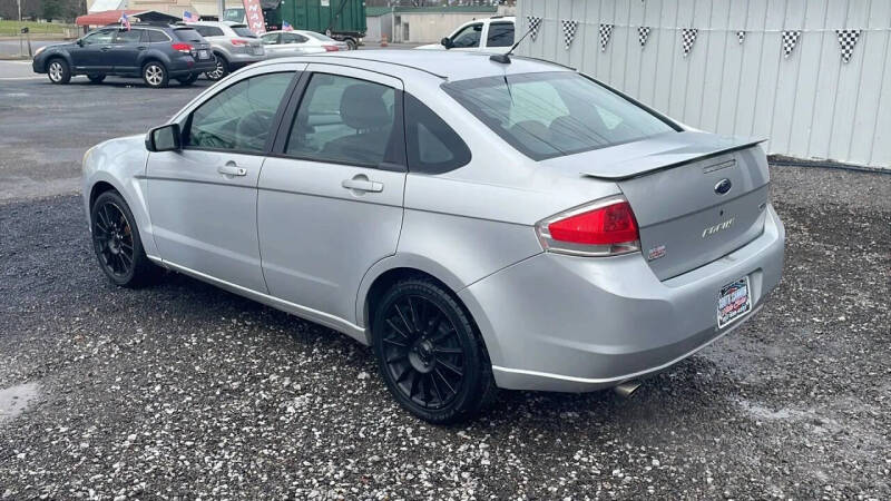 2009 Ford Focus SES