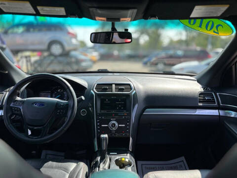 2016 Ford Explorer Sport