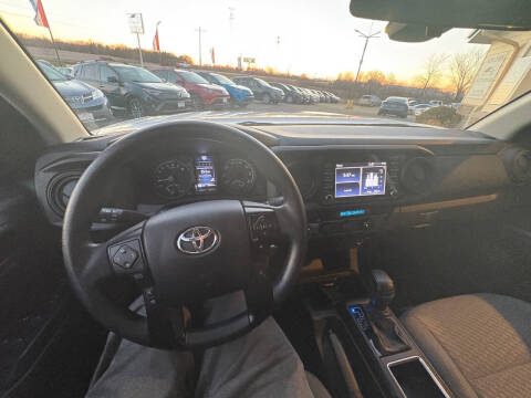 2022 Toyota Tacoma SR V6