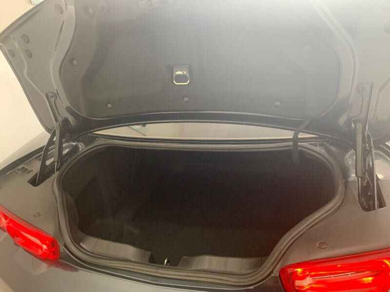 2022 Chevrolet Camaro LS