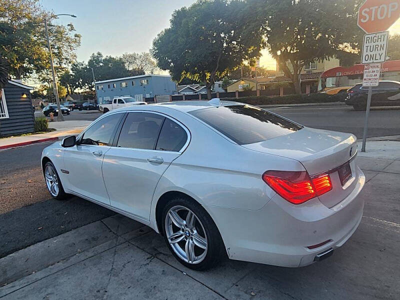 2012 BMW 7 Series 740i