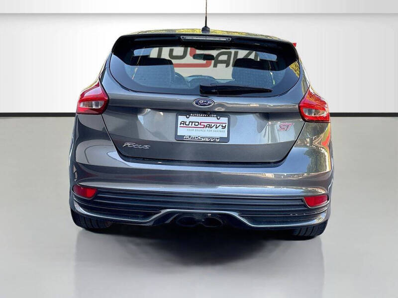 2017 Ford Focus ST