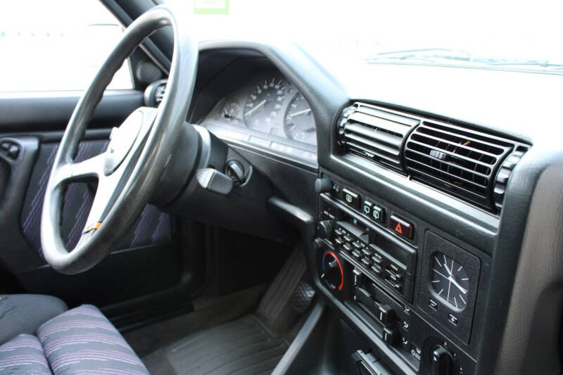 1988 BMW 3 Series