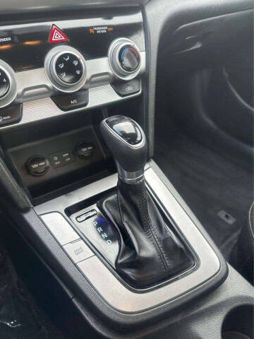 2019 Hyundai Elantra