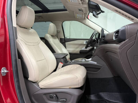 2020 Ford Explorer Platinum