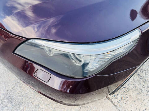 2010 BMW 5 Series 528i xDrive