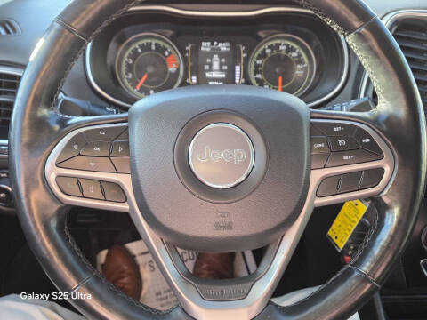 2019 Jeep Cherokee Latitude