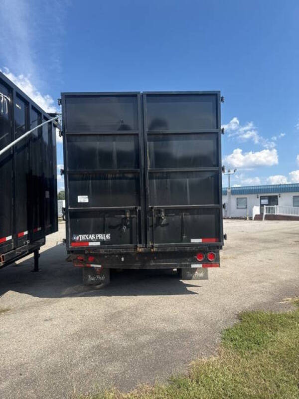 2025 Texas Pride Dump Trailer