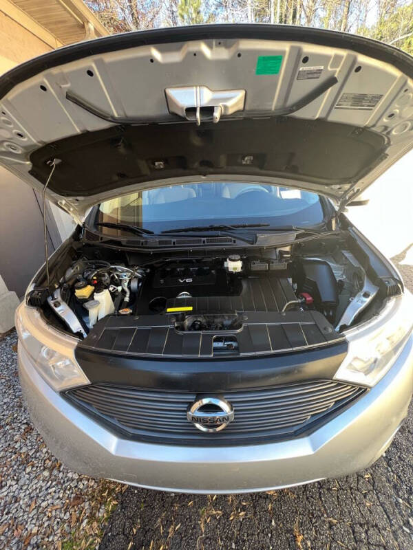 2014 Nissan Quest S photo 16