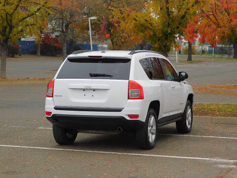 2013 Jeep Compass Sport