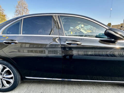 2016 Mercedes-Benz C-Class