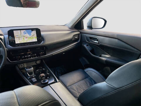 2023 Nissan Rogue Platinum