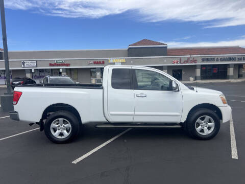 2005 Nissan Titan SE