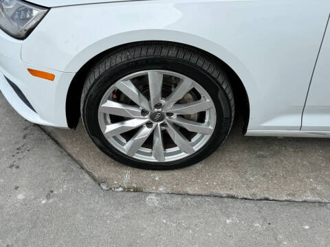 2017 Audi A4 2.0T quattro Premium