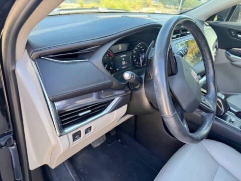 2019 Cadillac XT4 Luxury