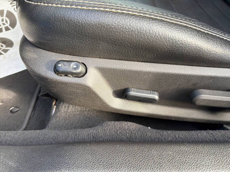 2010 Ford Mustang V6