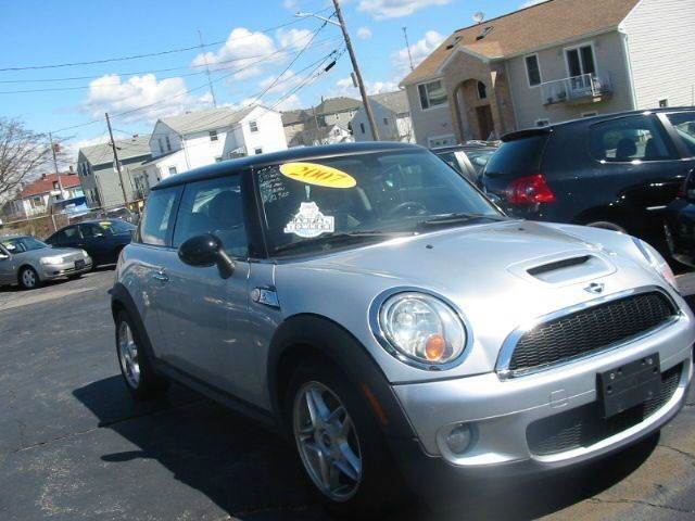 Gray 2007 MINI Cooper S S 2dr Hatchback 1