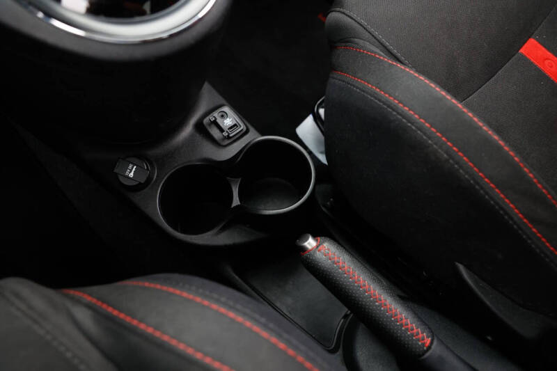 2015 FIAT 500 Abarth