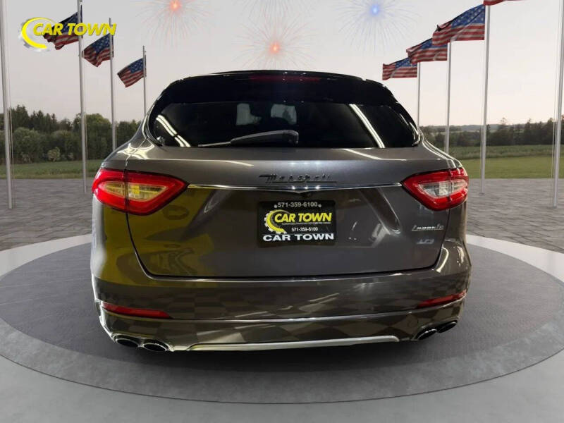 2017 Maserati Levante