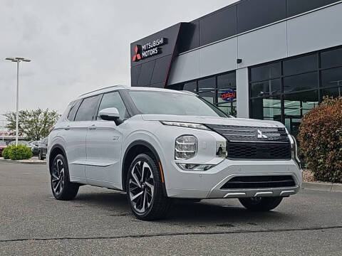 2025 Mitsubishi Outlander PHEV SEL