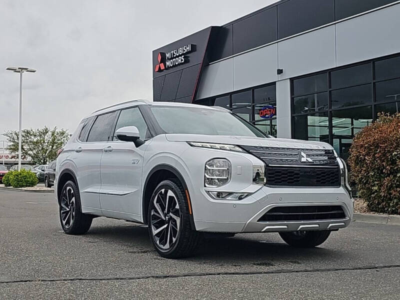 2025 Mitsubishi Outlander PHEV SEL