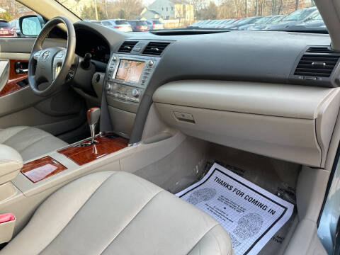 2011 Toyota Camry Hybrid