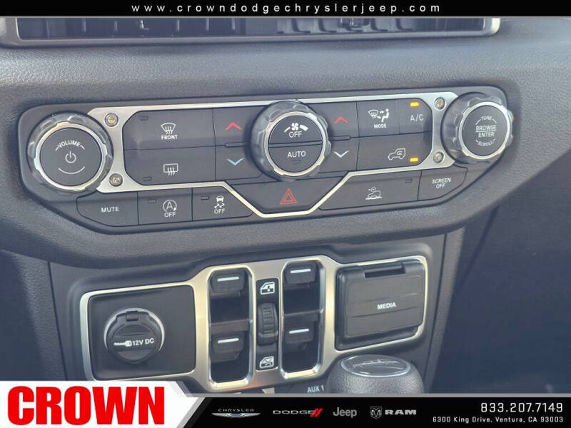 2025 Jeep Gladiator Willys