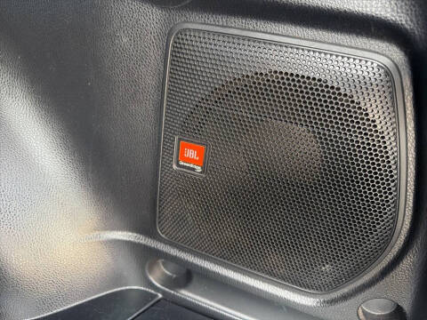 2017 Toyota RAV4 Hybrid SE