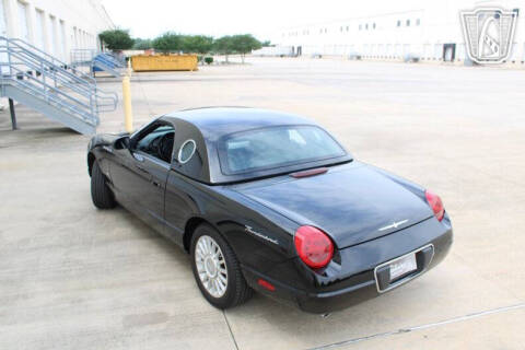 2004 Ford Thunderbird Deluxe