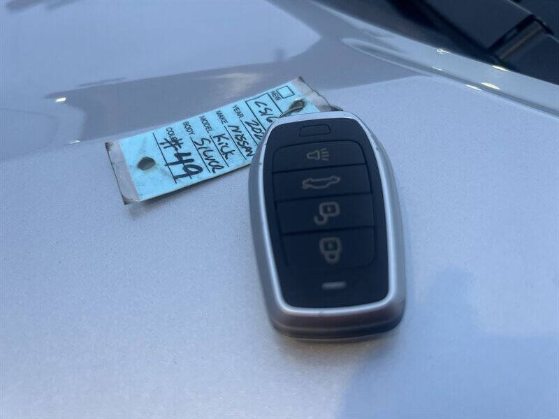 2020 Nissan Kicks SV