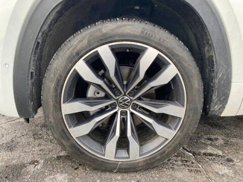 2023 Volkswagen Atlas Cross Sport V6 SEL Premium R-Line 4Motion