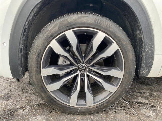 2023 Volkswagen Atlas Cross Sport V6 SEL Premium R-Line 4Motion