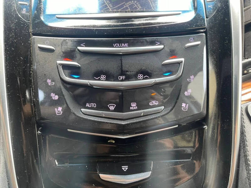 2018 Cadillac Escalade Luxury