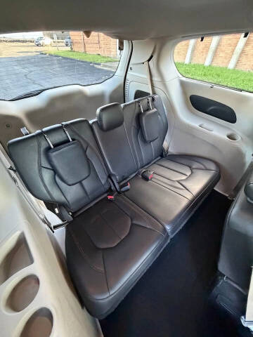 2018 Chrysler Pacifica Touring L