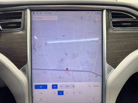 2015 Tesla Model S