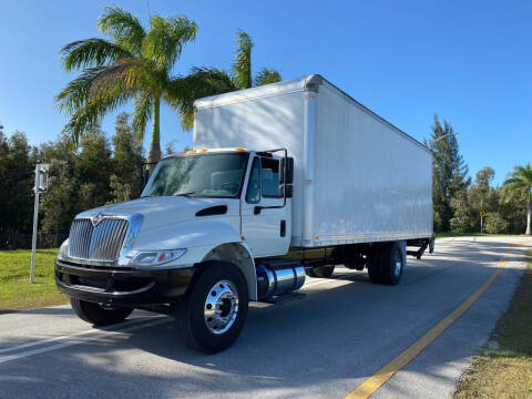 2019 International DuraStar 4300