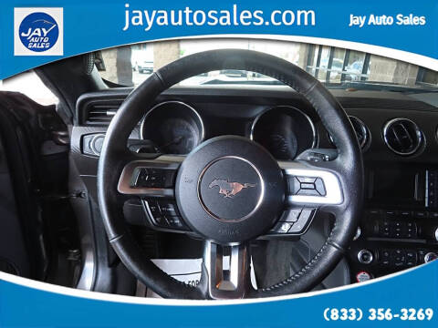 2016 Ford Mustang V6