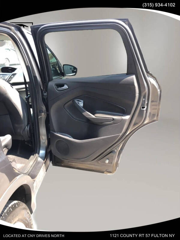 2016 Ford Escape SE