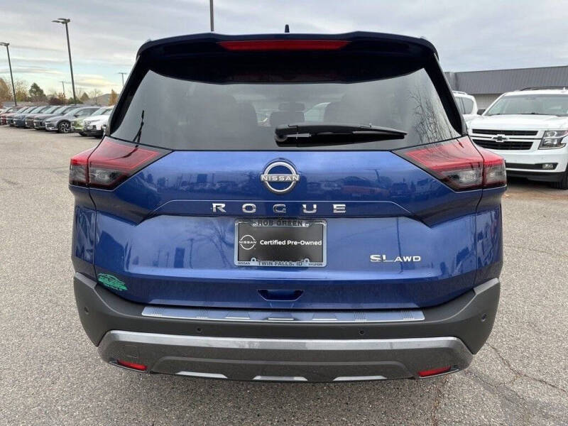 2023 Nissan Rogue SL