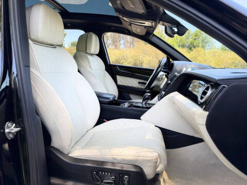 2017 Bentley Bentayga