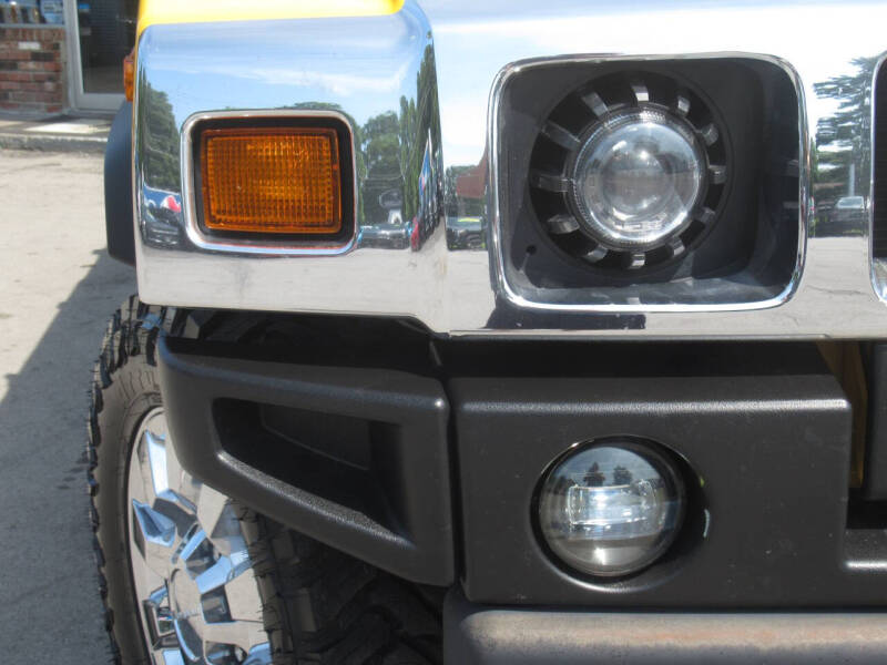 2003 HUMMER H2