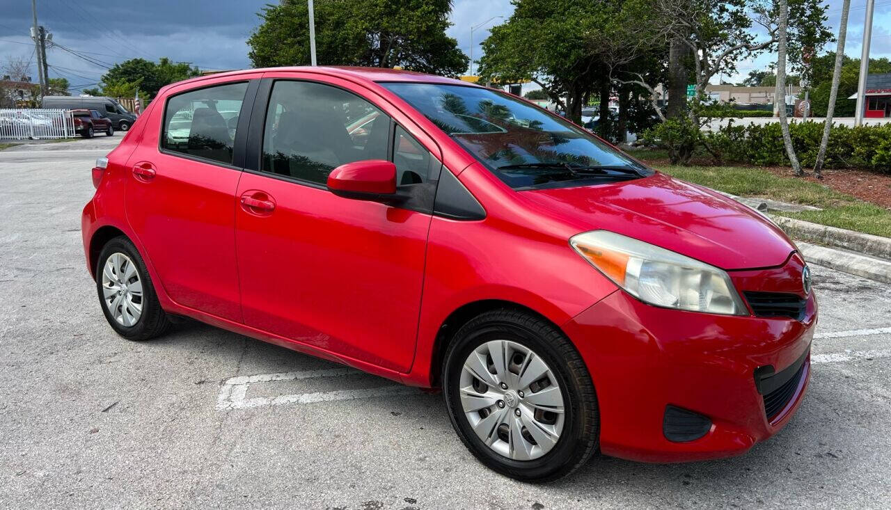 2013 TOYOTA Yaris Hatchback - $9,900