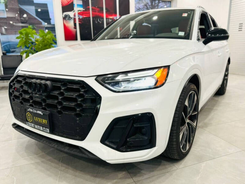 2024 Audi SQ5 3.0T quattro Premium Plus