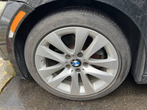 2012 BMW 3 Series 328i