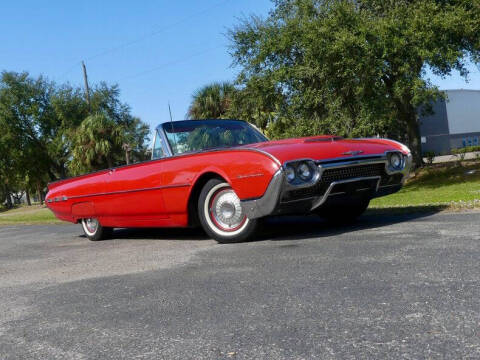 1962 Ford Thunderbird